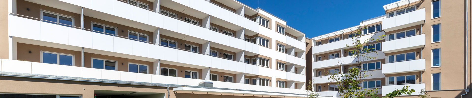 3100 St. Pölten, Kremser Landstraße 24 und 26 / Maximilianstraße 57